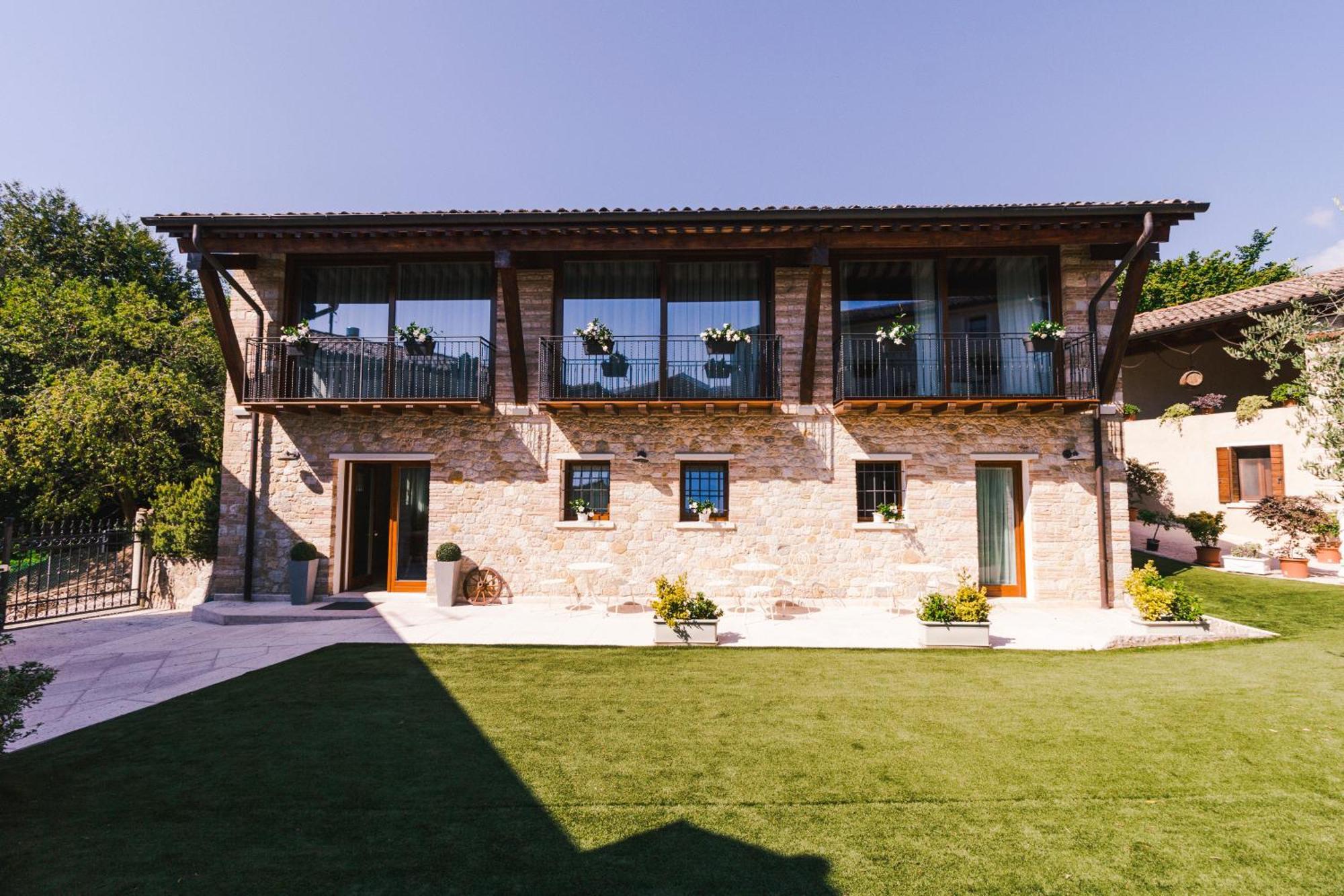 B&B Al Fienile Paderno del Grappa Exterior photo